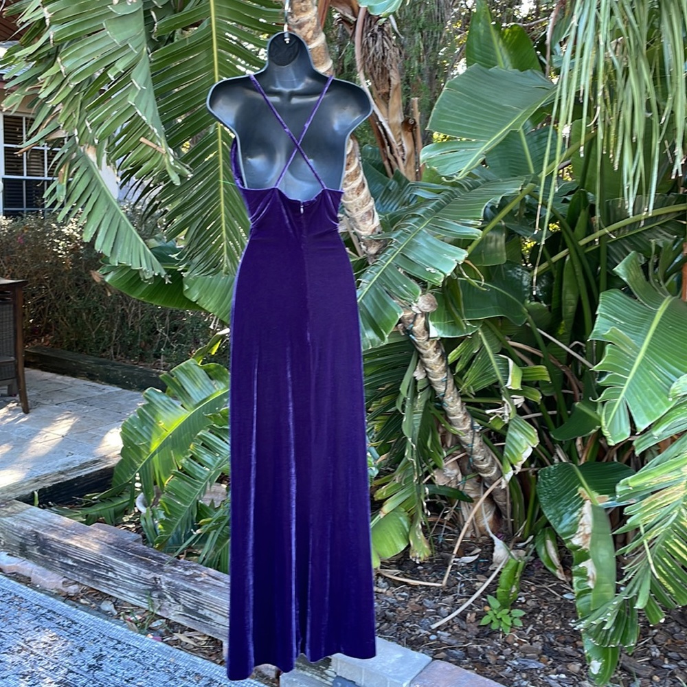 Rimini velvet Slipdress with rhinestones - Picture 6 of 9